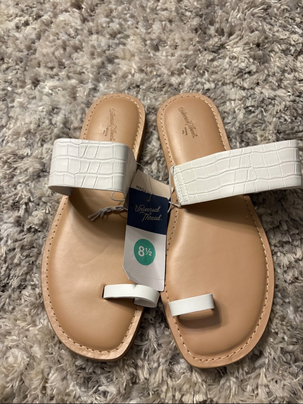 Universal Thread White Croc-Textured Toe-Ring Slide Sandals - Women